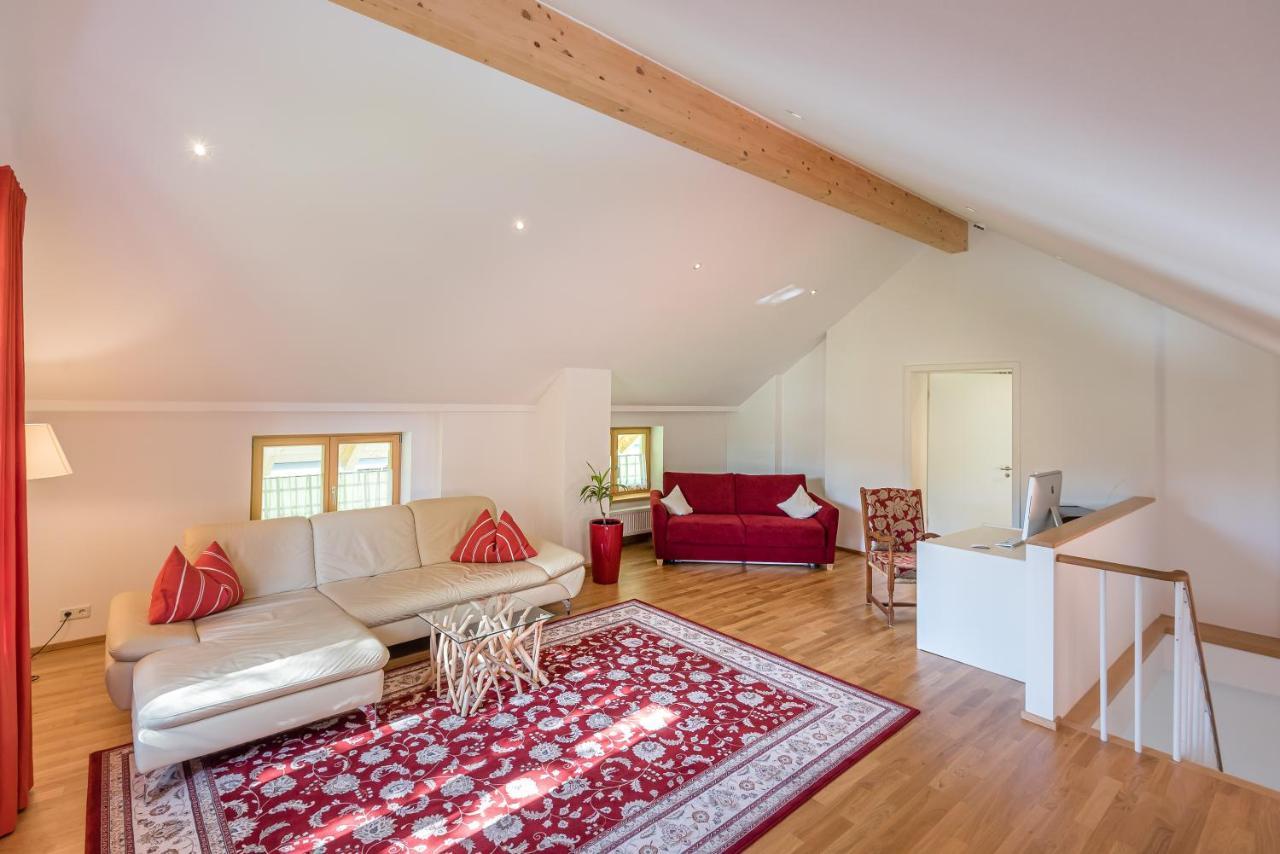 Ferienhaus Schlierachtal Миезбах Екстериор снимка